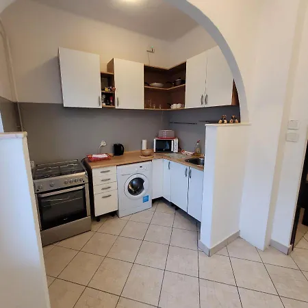 Anastasia 24 A * Bucharest