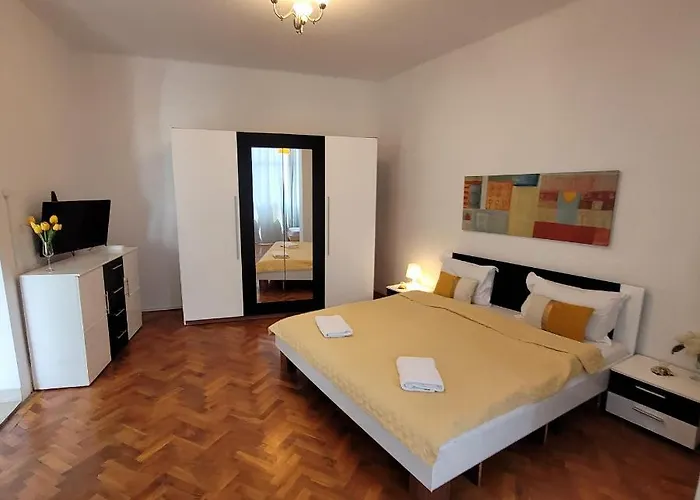 Apartman Anastasia 24 A *